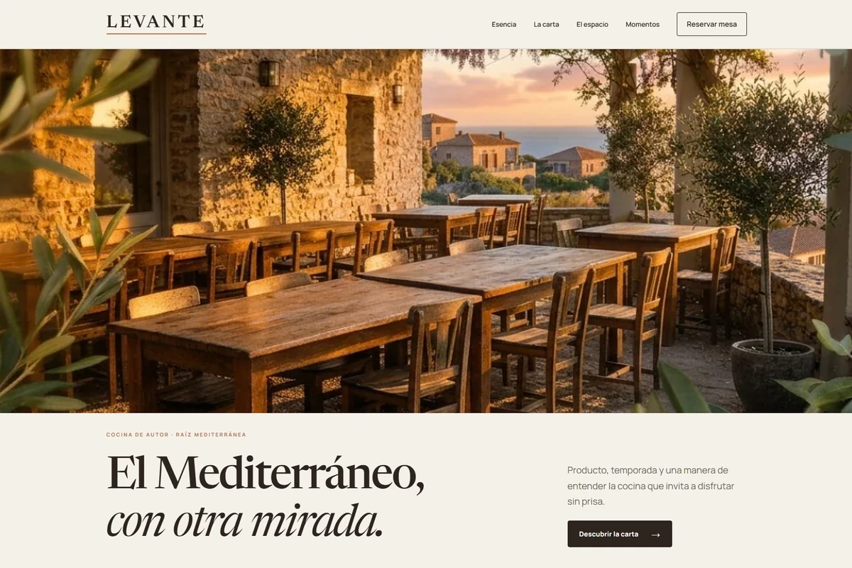 Captura real de la web conceptual LEVANTE: restaurante mediterráneo con terraza y cabecera editorial